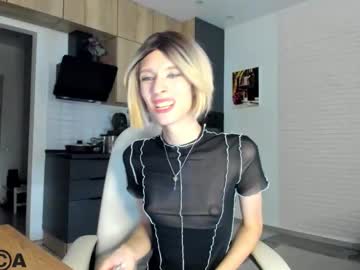 Бесплатный порно видеочат с трансом _alice_kitty